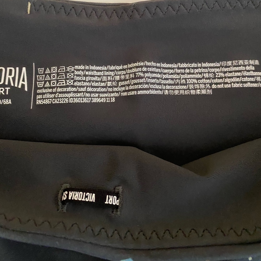 Victoria's Secret Sport Leggings Sz S Gray Cosmic Space Print Workout Yoga Pants - Picture 8 of 8